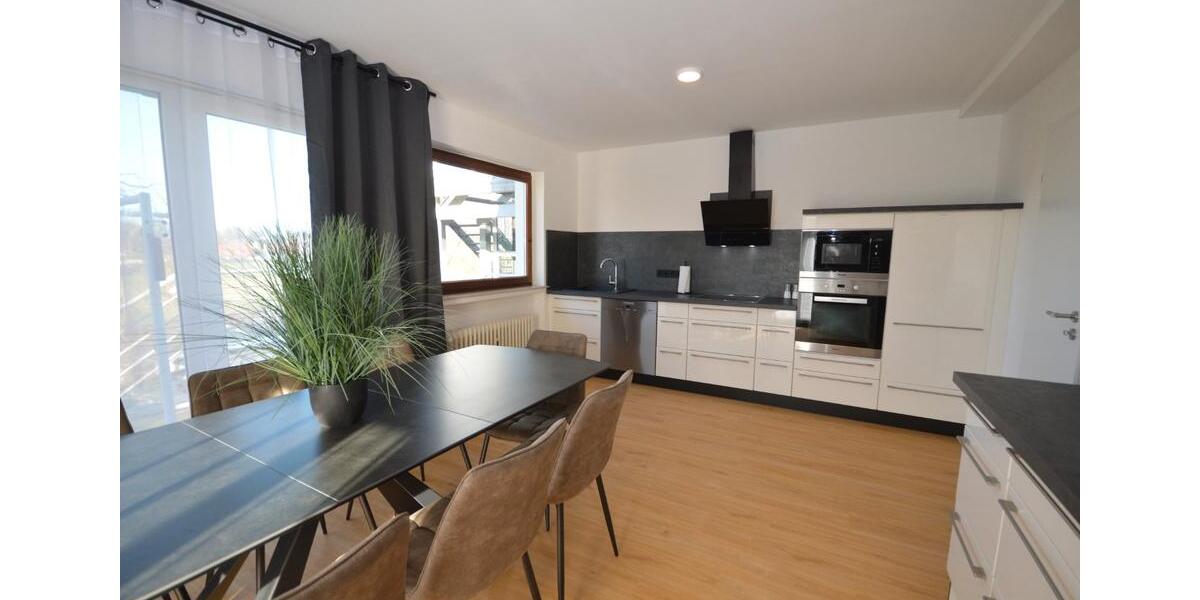Wohnen auf Zeit Detmold Hakedahl - 10 Zimmer, 250 m&sup2;, 30&euro; | Angebot:24784467