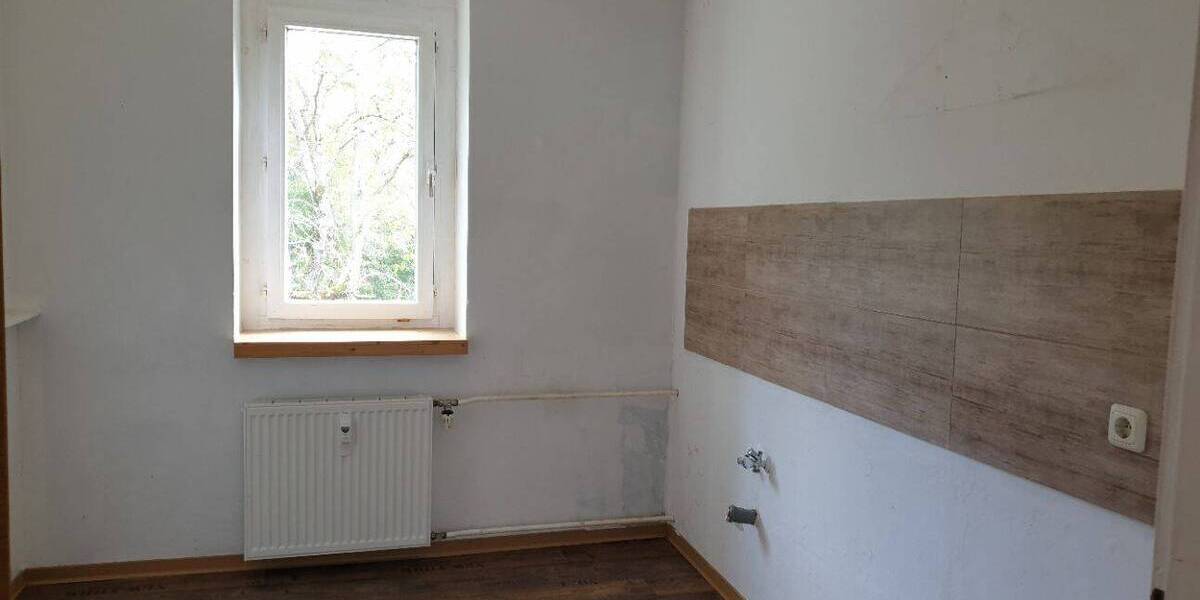Etagenwohnung Johanngeorgenstadt - 4 Zimmer, 85 m&sup2;, 300&euro; | Angebot:25681320