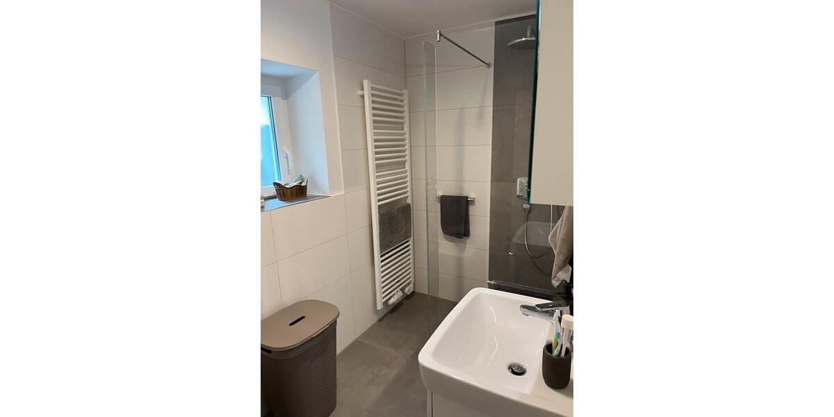 Hochparterre Neidlingen - 4 Zimmer, 1.100&euro; | Angebot:22168624