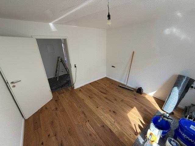 Etagenwohnung Böblingen - 3 Zimmer, 80 m&sup2;, 1.750&euro; | Angebot:26247561