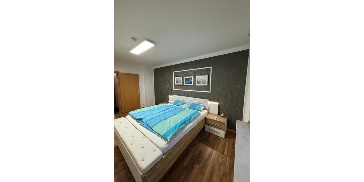 Etagenwohnung Mönchengladbach Nord - 2 Zimmer, 78 m&sup2;, 1.150&euro; | Angebot:26060201