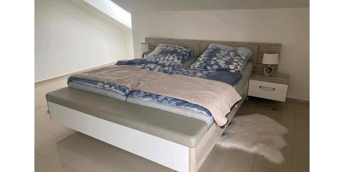 Dachgeschoßwohnung Rinchnach - 3 Zimmer, 82 m&sup2;, 850&euro; | Angebot:26625203