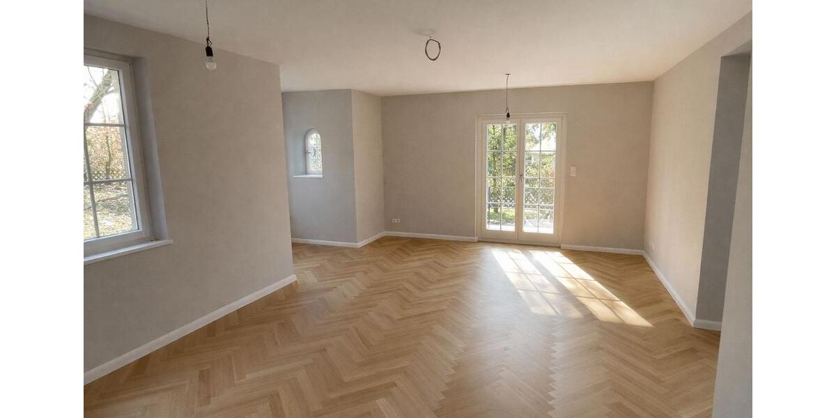 Doppelhaushälfte Schwäbisch Hall - 8 Zimmer, 181 m&sup2;, 2.300&euro; | Angebot:25537792
