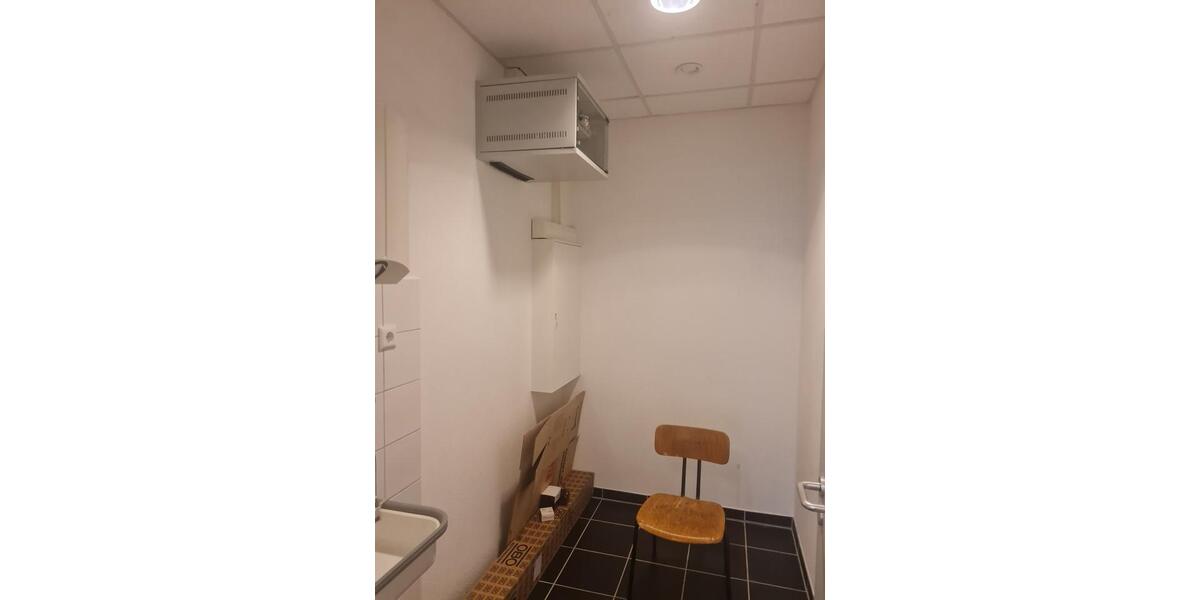 Gewerbeobjekt Wilhelmshaven Heppens - 1.680&euro; | Angebot:18945742