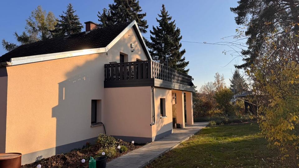 Großzügiges Einfamilienhaus mieten Siebenlehn mit Einliegerwohnung in Alleinlage 7 zimmer