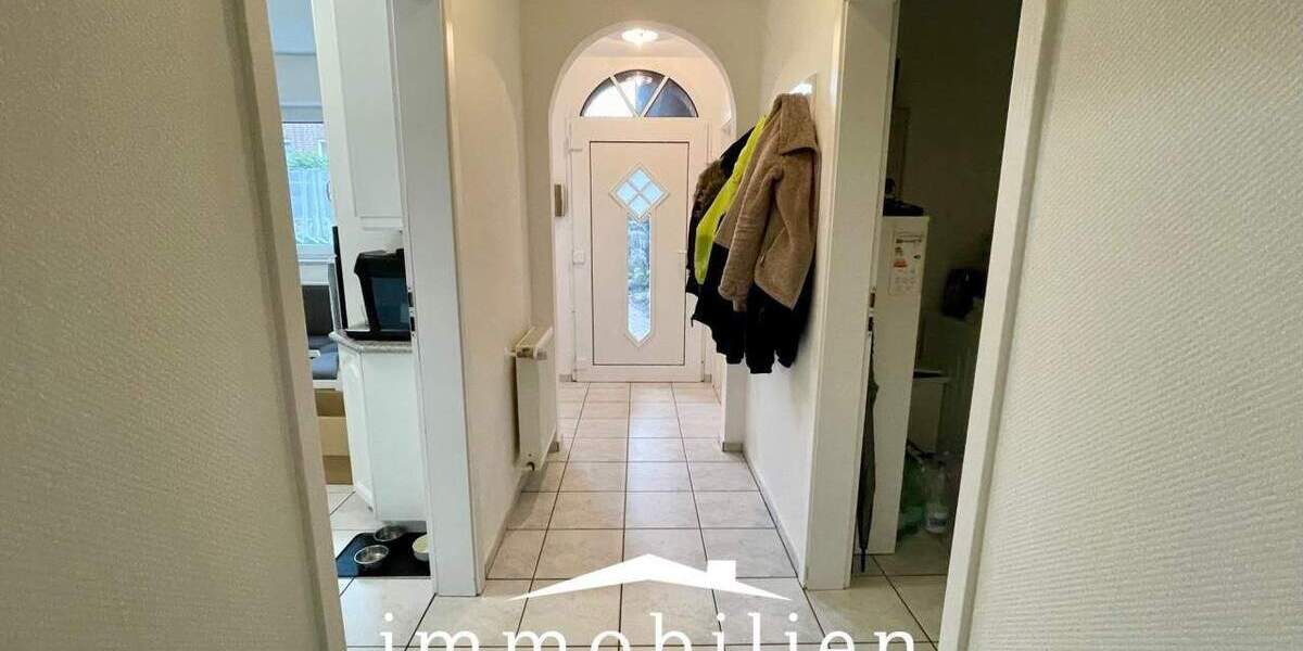 Doppelhaushälfte Cloppenburg - 4 Zimmer, 115 m&sup2;, 950&euro; | Angebot:24685928