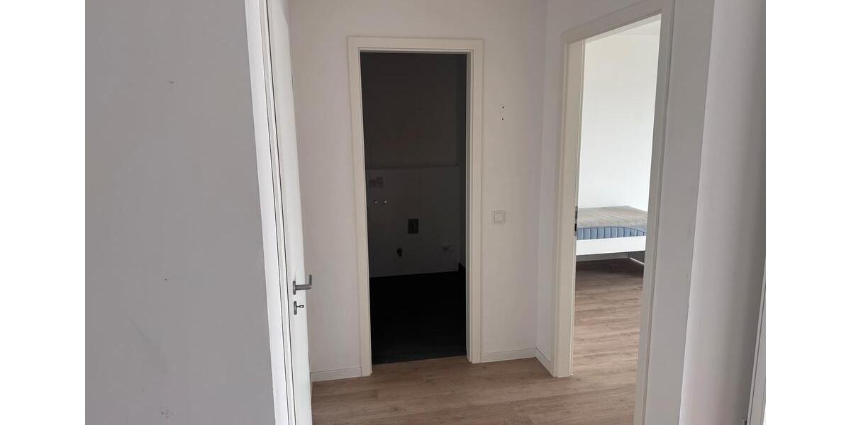Dachgeschoßwohnung Schönefeld - 2 Zimmer, 55 m&sup2;, 1.016&euro; | Angebot:26577046