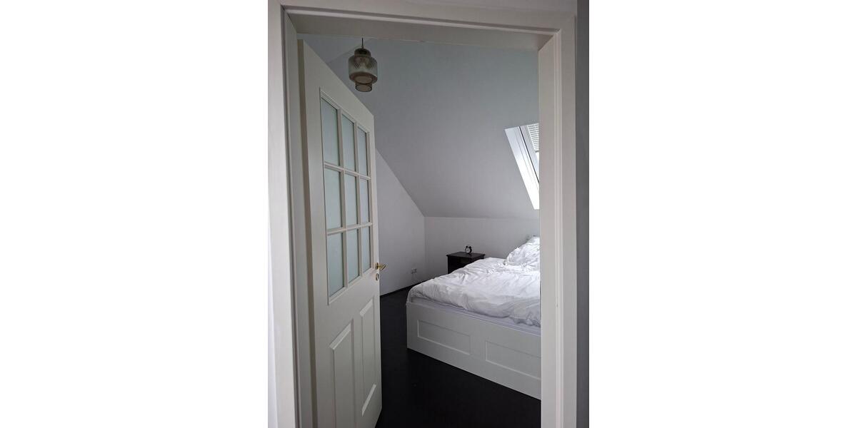 Dachgeschoßwohnung Berlin Mitte - 3.5 Zimmer, 109 m&sup2;, 1.812&euro; | Angebot:25654014