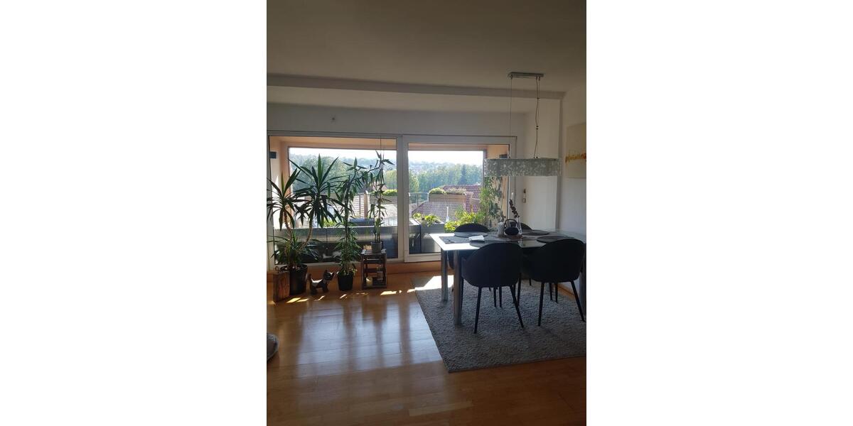 Etagenwohnung Homberg (Efze) - 4 Zimmer, 95 m&sup2;, 700&euro; | Angebot:24853698