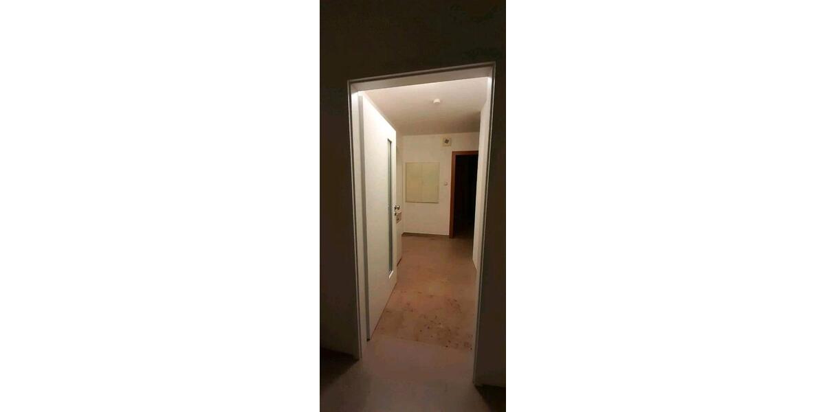 Hochparterre Neuburg am Inn - 4 Zimmer, 107 m&sup2;, 1.250&euro; | Angebot:26612663
