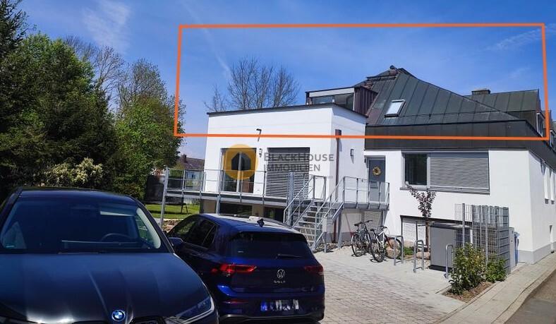 Dachgeschoßwohnung Ingolstadt Südost - 6 Zimmer, 187 m&sup2;, 2.400&euro; | Angebot:24494397