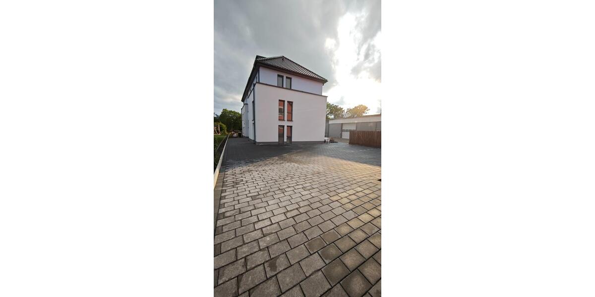 Etagenwohnung Herford - 4 Zimmer, 143 m&sup2;, 1.450&euro; | Angebot:24728593