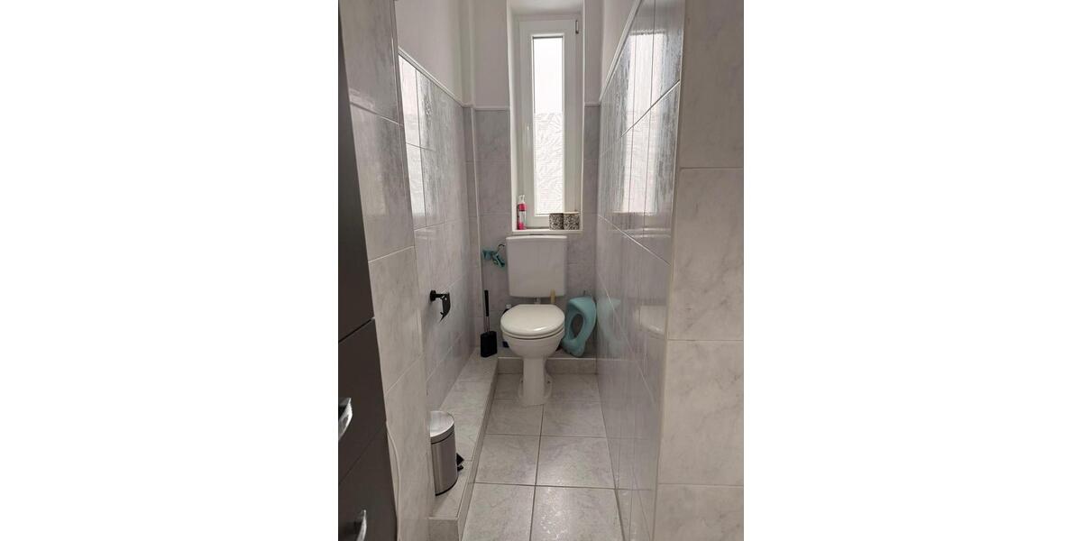 Reihenhaus Einbeck - 7 Zimmer, 150 m&sup2;, 1.190&euro; | Angebot:26531328