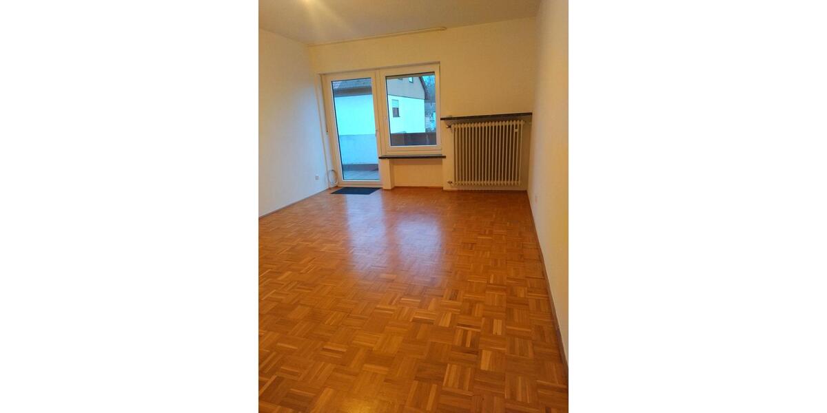 Etagenwohnung Donaustauf - 3 Zimmer, 85 m&sup2;, 1.200&euro; | Angebot:24992300