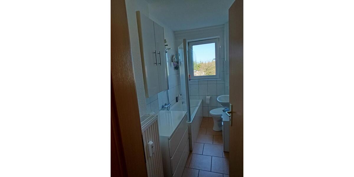 Etagenwohnung Querfurt - 3 Zimmer, 58 m&sup2;, 350&euro; | Angebot:25919974