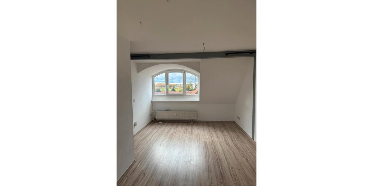 Dachgeschoßwohnung Zahna-Elster Elster - 2 Zimmer, 450&euro; | Angebot:22894629