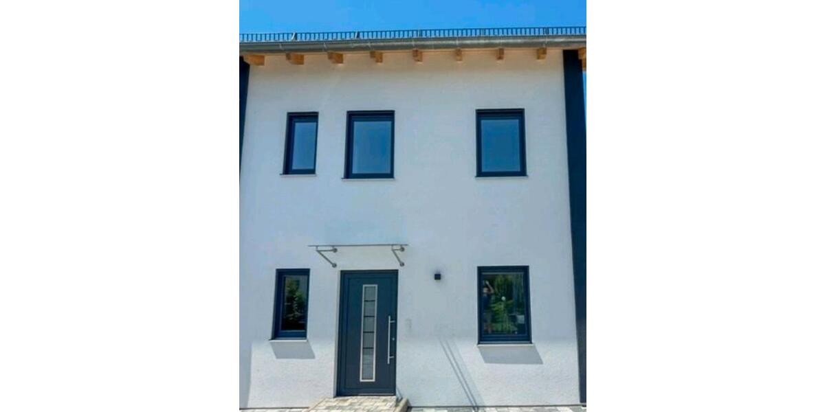Doppelhaushälfte Burghausen - 5 Zimmer, 150 m&sup2;, 1.800&euro; | Angebot:26057358