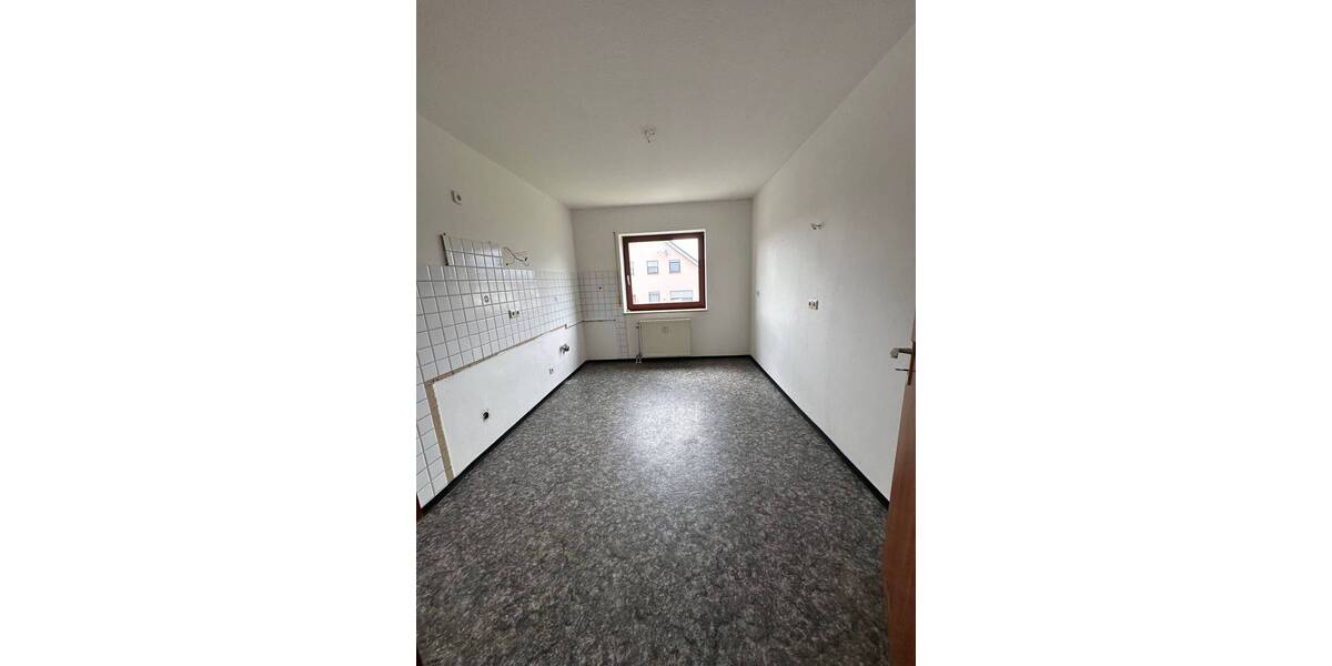 Etagenwohnung Puschendorf - 5 Zimmer, 134 m&sup2;, 1.200&euro; | Angebot:26486720