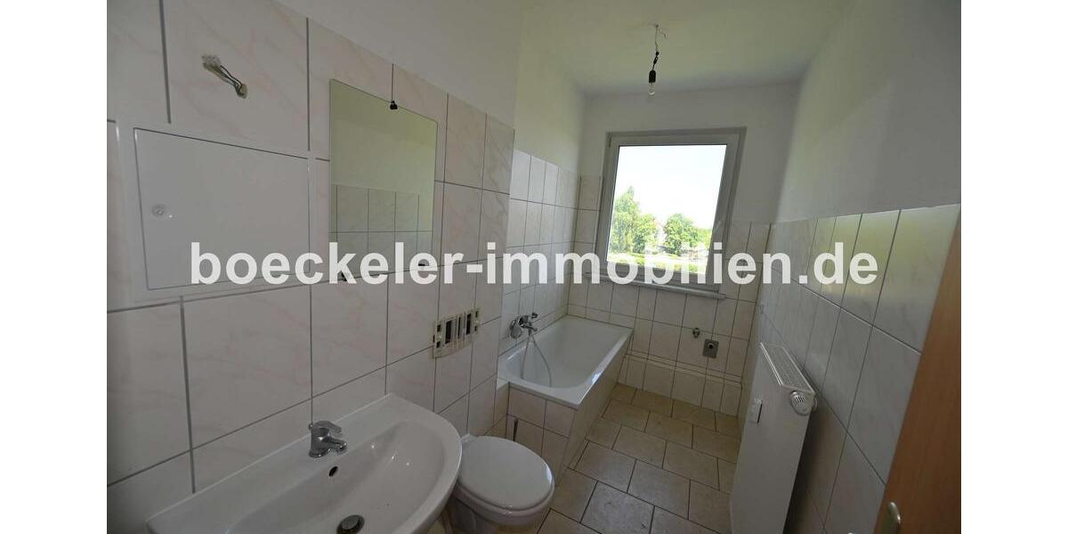 Erdgeschoßwohnung Lucka - 3 Zimmer, 67 m&sup2;, 410&euro; | Angebot:22826061