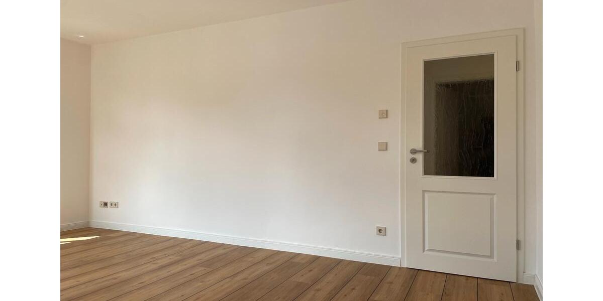 Etagenwohnung Güstrow - 4 Zimmer, 95 m&sup2;, 880&euro; | Angebot:25219752