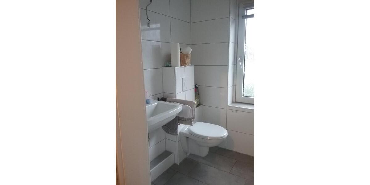 Etagenwohnung Unna - 2 Zimmer, 65 m&sup2;, 450&euro; | Angebot:24690078