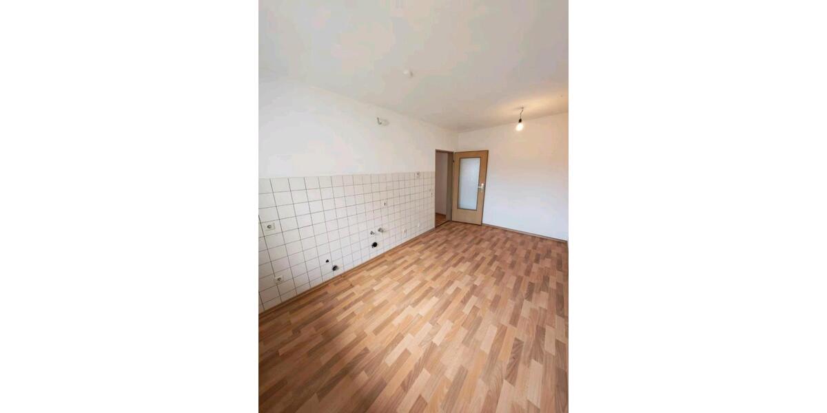 Etagenwohnung Mamming - 4 Zimmer, 119 m&sup2;, 952&euro; | Angebot:25941788