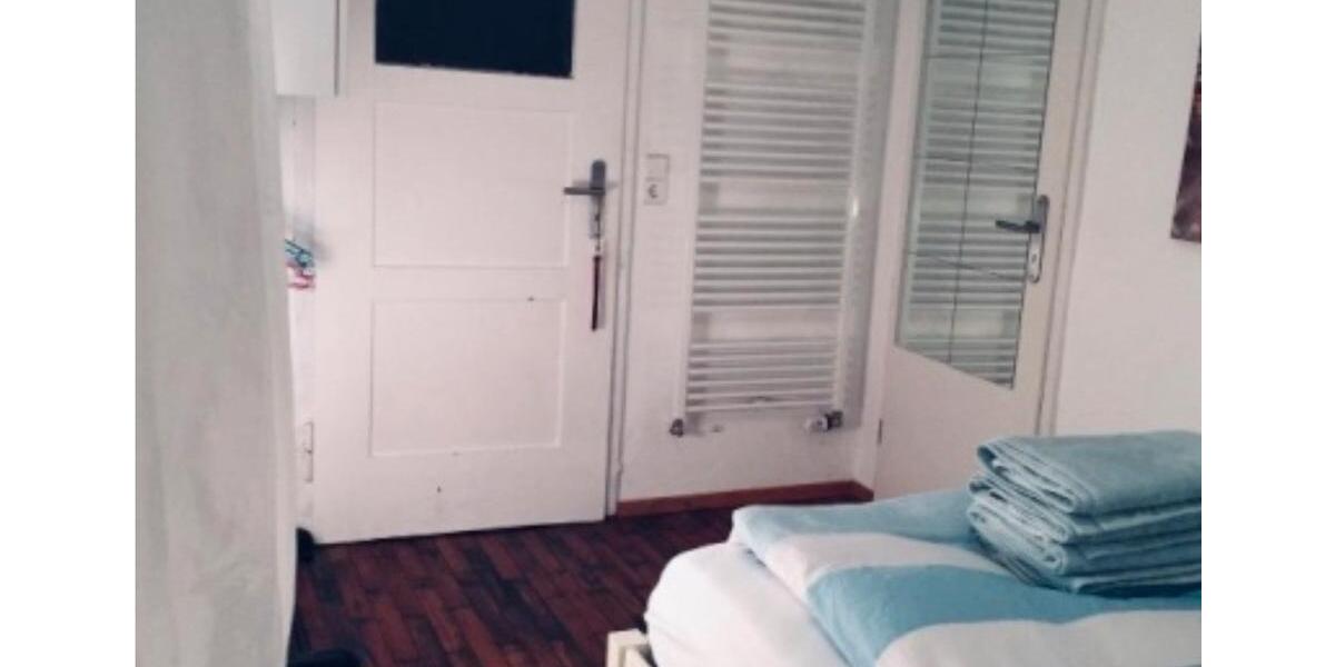 Maisonettenwohnung Stuttgart Vaihingen - 5 Zimmer, 140 m&sup2;, 2.150&euro; | Angebot:26548944
