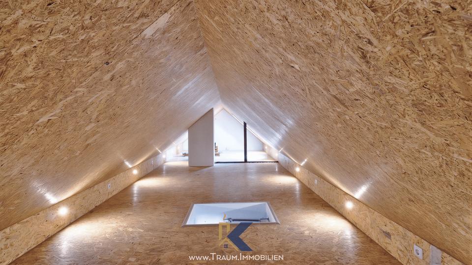 Dachgeschoßwohnung Mühlhausen (Thüringen) - 3 Zimmer, 114 m&sup2;, 855&euro; | Angebot:26556635