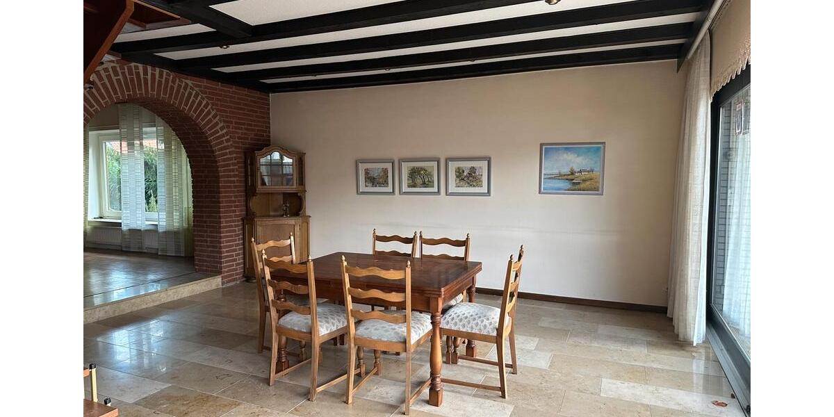 Etagenwohnung Meinersen - 5 Zimmer, 150 m&sup2;, 1.500&euro; | Angebot:26126292