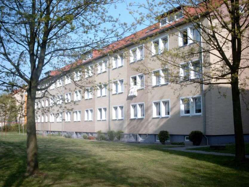 Wohnung zum Mieten in Franzburg 369 € 52.7 m²