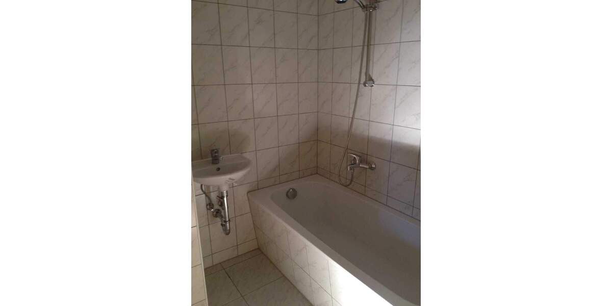 Etagenwohnung Strehla - 2 Zimmer, 47 m&sup2;, 300&euro; | Angebot:25688443