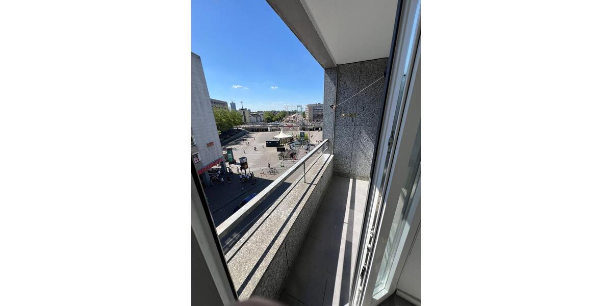 Etagenwohnung Köln Mülheim - 2 Zimmer, 60 m&sup2;, 990&euro; | Angebot:26698768