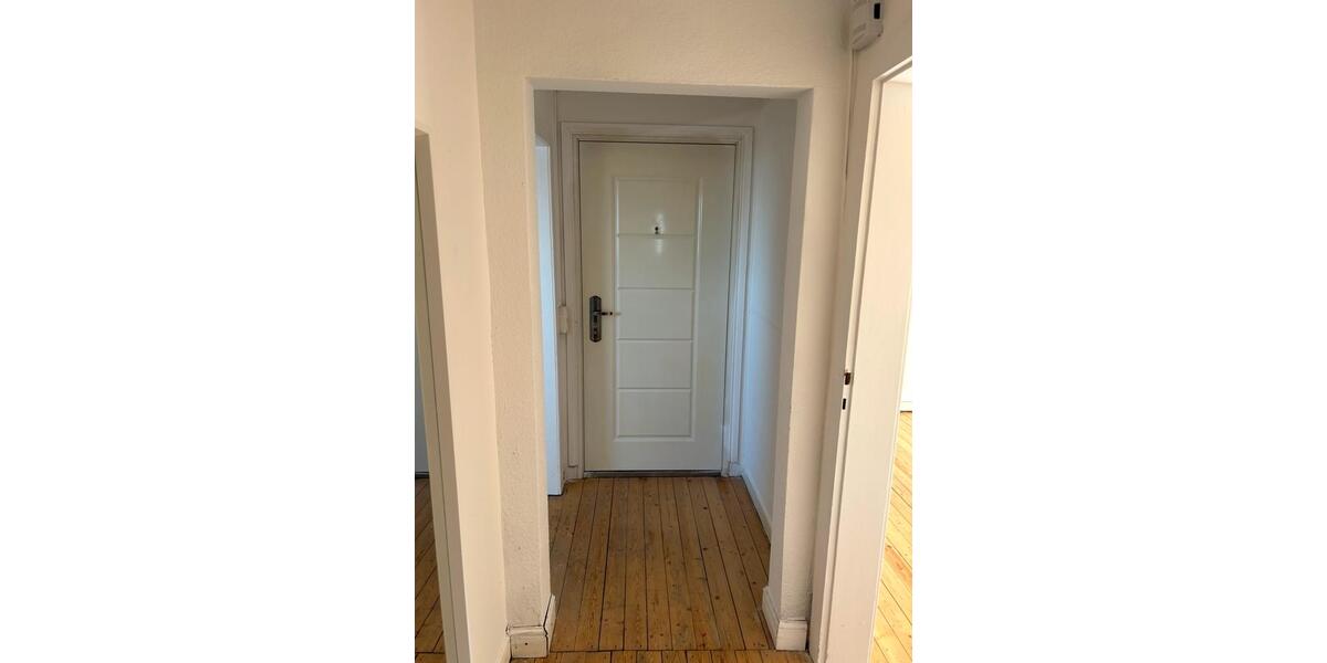Dachgeschoßwohnung Iserlohn - 3 Zimmer, 60 m&sup2;, 600&euro; | Angebot:24492401