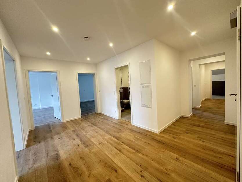 Wohnung zum Mieten in Koblenz 1.785 € 148.6 m²