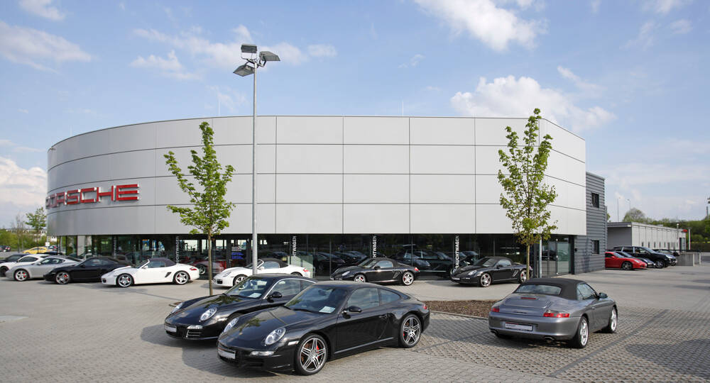 Porsche Zentrum Regensburg - RESERVIERT zimmer