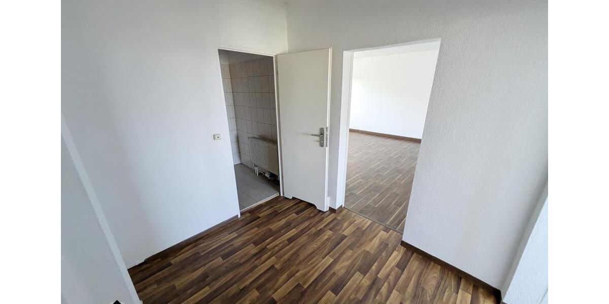 Etagenwohnung Eibenstock - 3 Zimmer, 70 m&sup2;, 366&euro; | Angebot:26679939