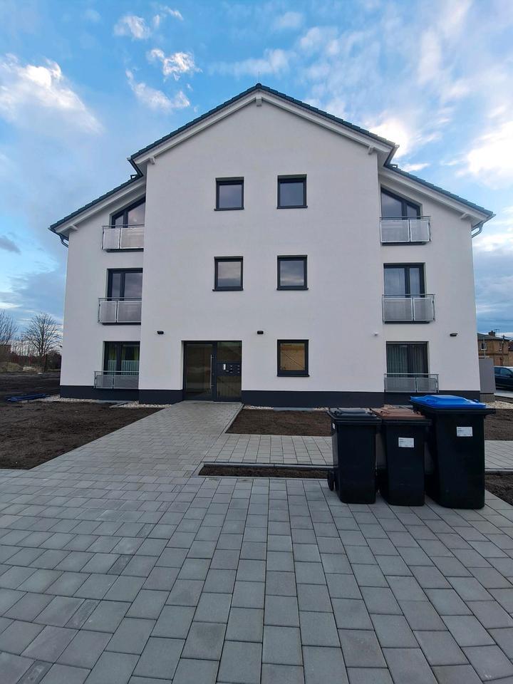 Helle 2 Raum Wohnung in Zscherndorf