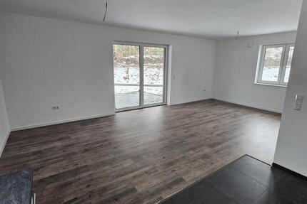 3,5 Z Obergeschoss Wohnung - Einbauküche, Balkon und Stellplatz 4 zimmer