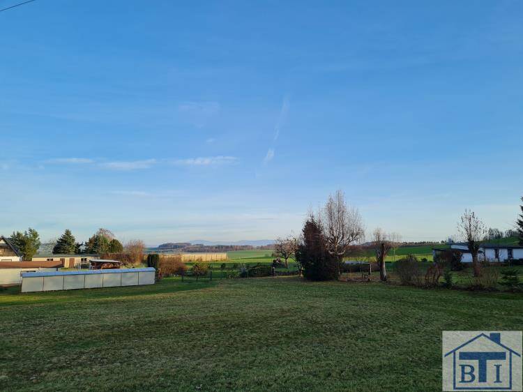 Etagenwohnung Spitzkunnersdorf Spitzkunnersdorf - 3 Zimmer, 58 m&sup2;, 310&euro; | Angebot:25997335