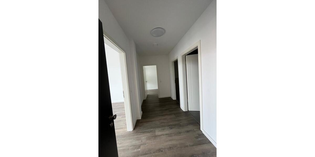 Etagenwohnung Leer (Ostfriesland) - 3 Zimmer, 85 m&sup2;, 995&euro; | Angebot:26442916