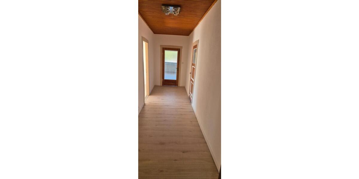 Dachgeschoßwohnung Hude (Oldenburg) - 3 Zimmer, 98 m&sup2;, 900&euro; | Angebot:26433484