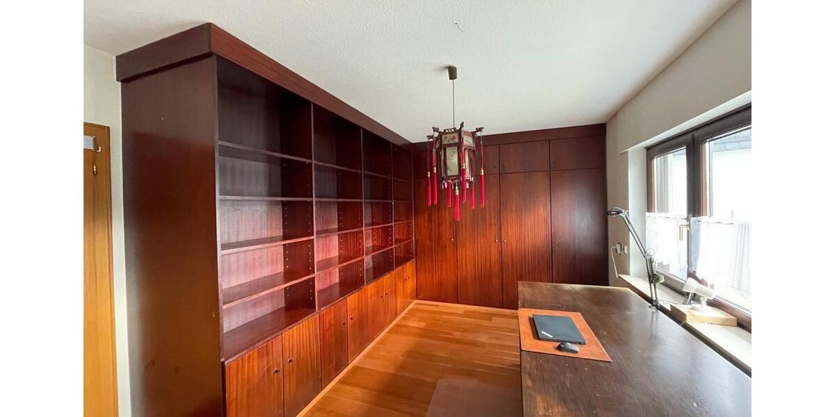 Erdgeschoßwohnung Frankenberg (Eder) - 5 Zimmer, 165 m&sup2;, 1.100&euro; | Angebot:23908357