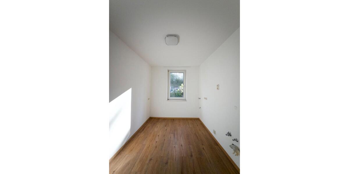 Etagenwohnung Schneeberg - 3 Zimmer, 80 m&sup2;, 500&euro; | Angebot:26646093