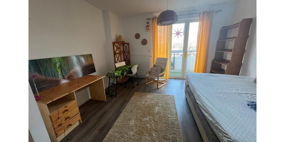 Etagenwohnung Neustrelitz - 1 Zimmer, 51 m&sup2;, 600&euro; | Angebot:24378613