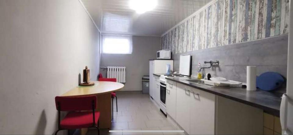 Wohnen auf Zeit Jüterbog - 10 Zimmer, 20 m&sup2;, 15&euro; | Angebot:25330090