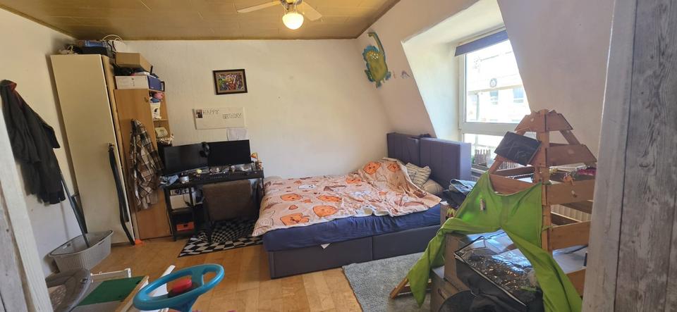 Etagenwohnung Flensburg Altstadt - 4 Zimmer, 81 m&sup2;, 615&euro; | Angebot:26345727