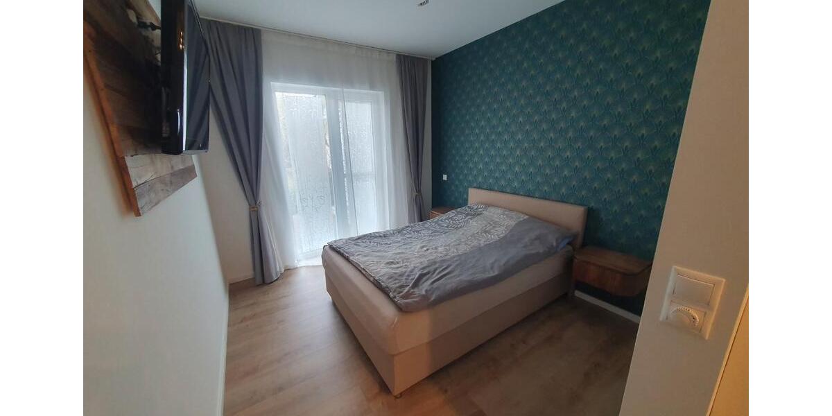 Einfamilienhaus Bodenwöhr - 5 Zimmer, 180 m&sup2;, 1.200&euro; | Angebot:26237550