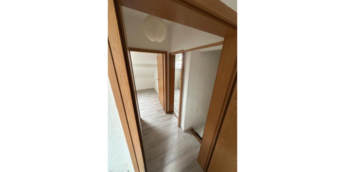 Etagenwohnung Marienheide - 5 Zimmer, 90 m&sup2;, 880&euro; | Angebot:26532284