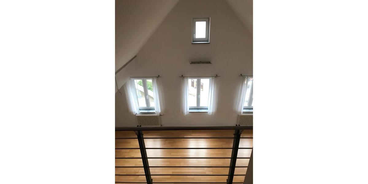 Dachgeschoßwohnung Sigmaringen - 3 Zimmer, 85 m&sup2;, 990&euro; | Angebot:24830904