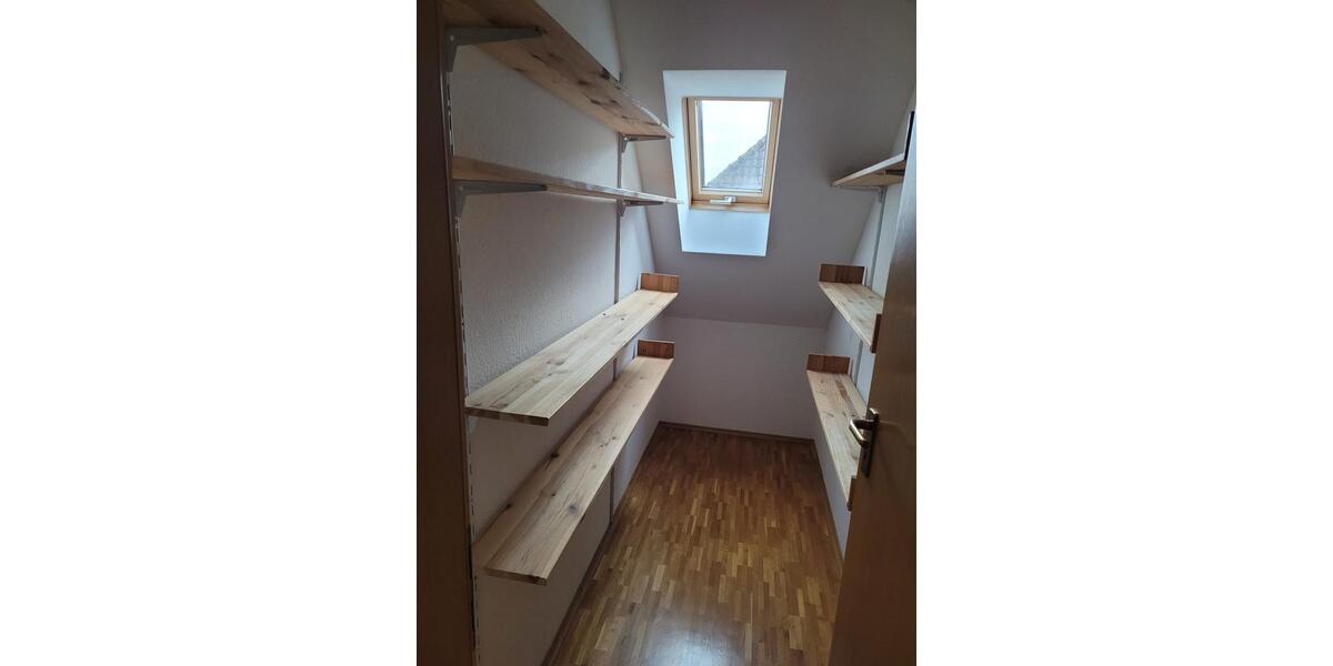 Dachgeschoßwohnung Iphofen - 3 Zimmer, 82 m&sup2;, 800&euro; | Angebot:26612632